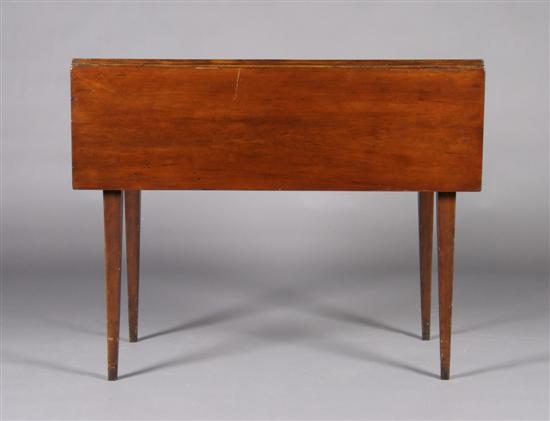 Appraisal: An American Maple Drop-Leaf Table Height x width x depth