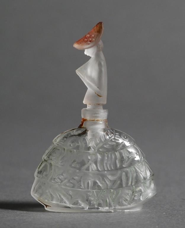 Appraisal: House of Tre-jur Suivez Moi perfume bottle c s flacon