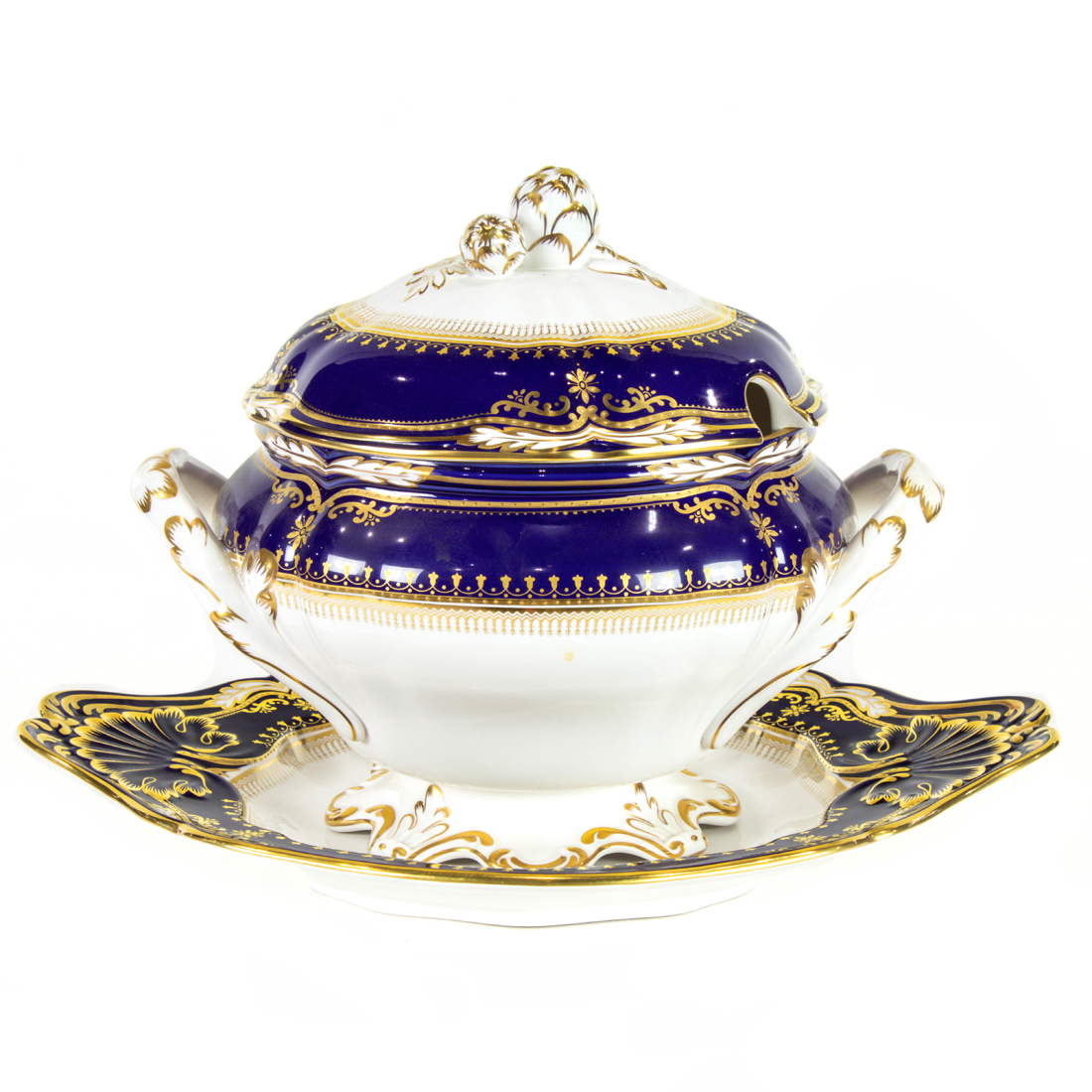 Appraisal: A SPODE PORCELAIN SOUP TUREEN COVER AND STAND IN THE