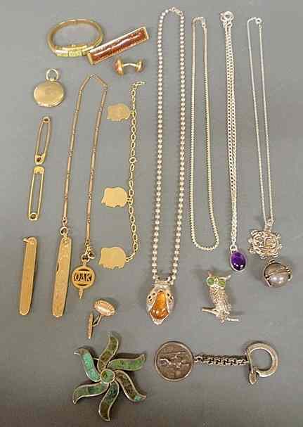 Appraisal: Group of jewelry and accessories to include a k gold