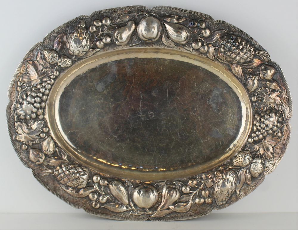 Appraisal: SILVER Continental Silver Tray with Fruit Border Continental silver serving