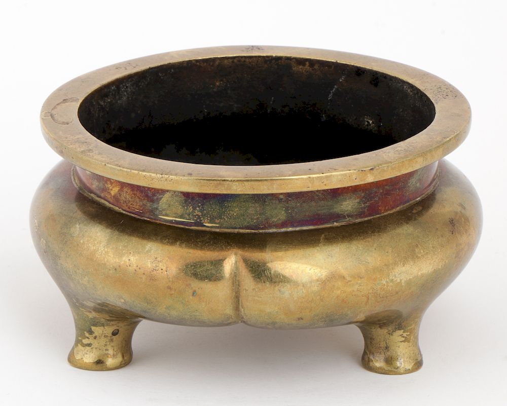 Appraisal: Chinese Bronze Censer Chinese Bronze Censer Size '' x ''