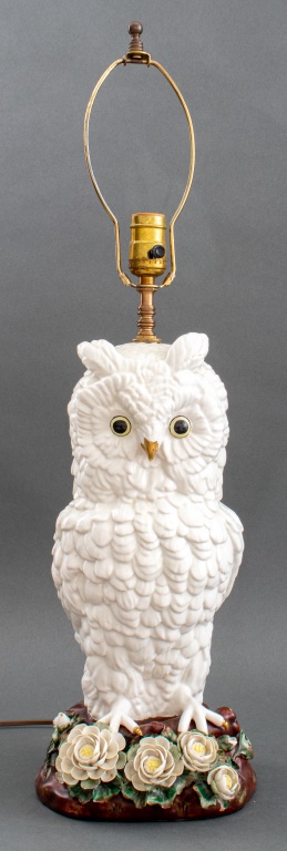 Appraisal: MOTTAHEDEH CERAMIC OWL MOUNTED AS A LAMP Mottahedeh polychromed ceramic