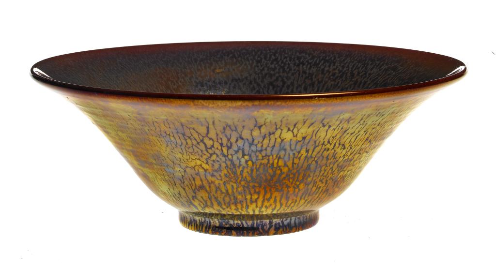 Appraisal: A PILKINGTON'S ROYAL LANCASTRIAN LUSTRE BOWL BY ERIC BRIDGES of