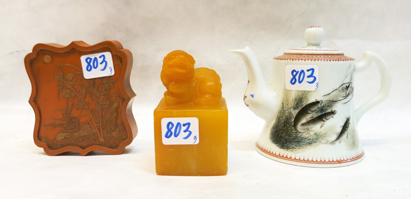 Appraisal: THREE SMALL CHINESE COLLECTIBLES yellow soapstone seal with foo lion