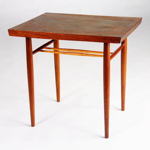 Appraisal: GEORGE NAKASHIMA Fine walnut end table with rectangular top over