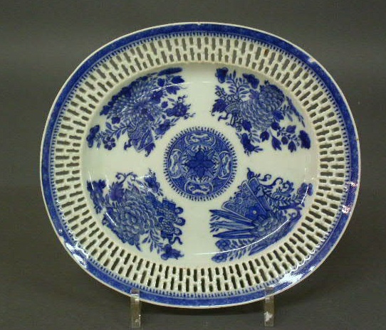 Appraisal: Fitzhugh Chinese porcelain undertray x