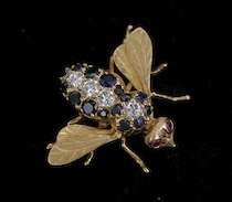 Appraisal: A k Gold Diamond Sapphire Bee Pin k gold bee-shaped