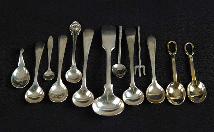 Appraisal: LOT OF TWELVE SILVER AND SILVER PLATE SALT SPOONS Lot