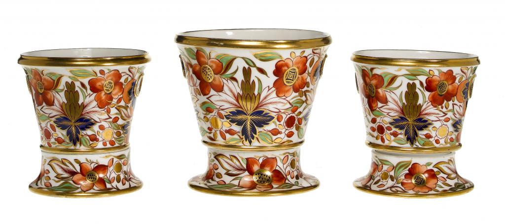 Appraisal: A GARNITURE OF SPODE FRENCH GARDEN POTS OR JARDINIERES AND