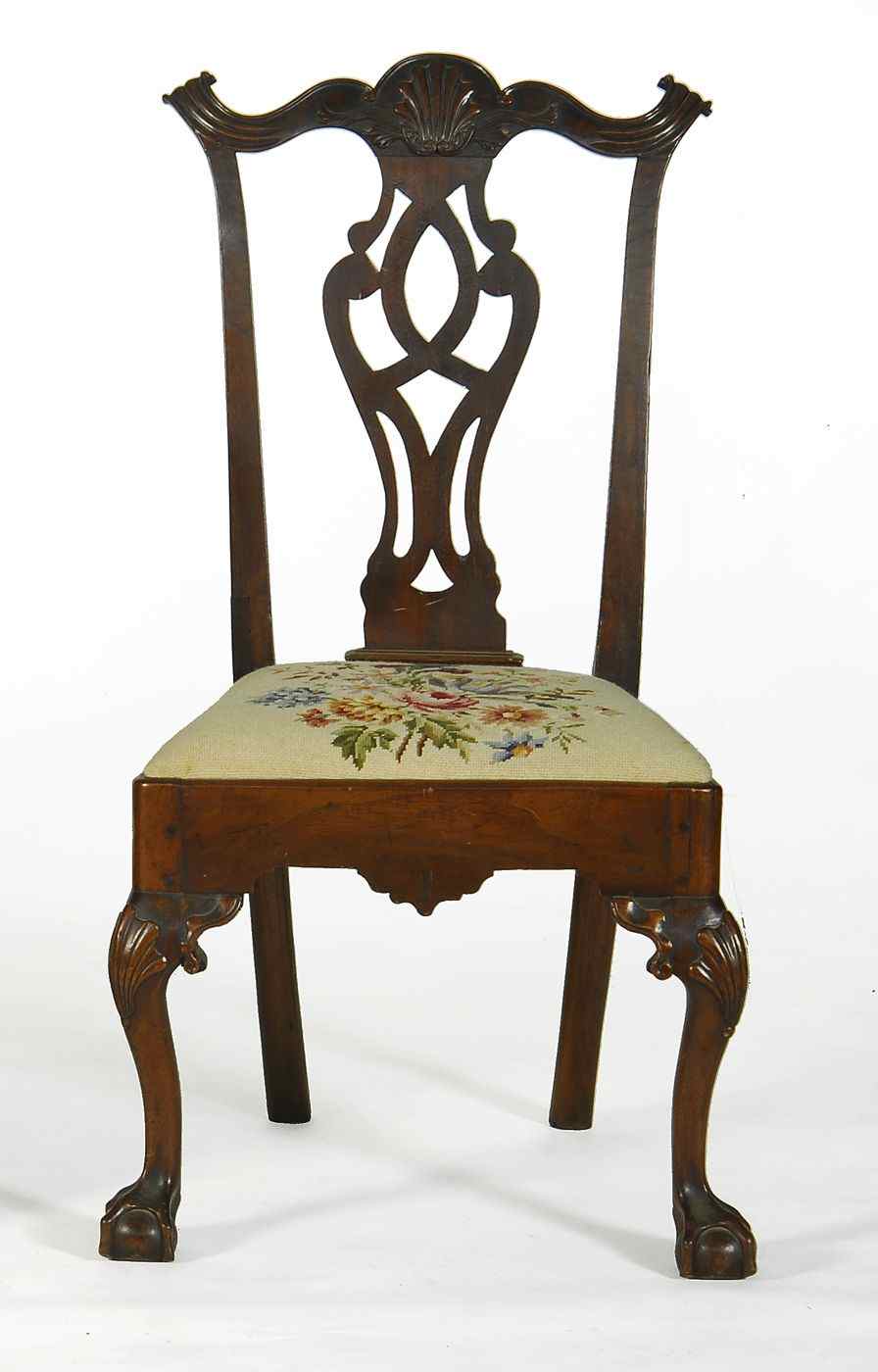 Appraisal: ANTIQUE AMERICAN CHIPPENDALE SIDE CHAIRPennsylvania Circa In mahogany Back crest