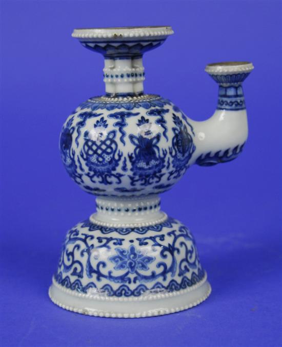 Appraisal: CHINESE BLUE AND WHITE BENBA POT Qing Dynasty bears Qianlong