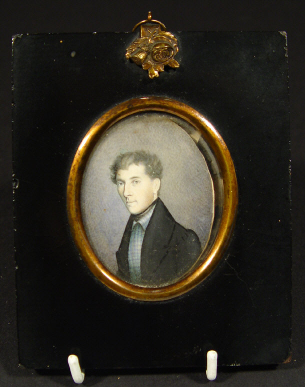 Appraisal: Early th Century oval portrait miniature onto ivory of a