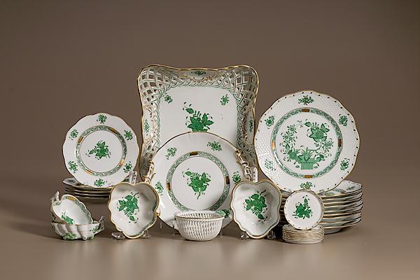 Appraisal: HEREND CHINESE BOUQUET AND INDIAN BASKET PLATES Hungarian late th