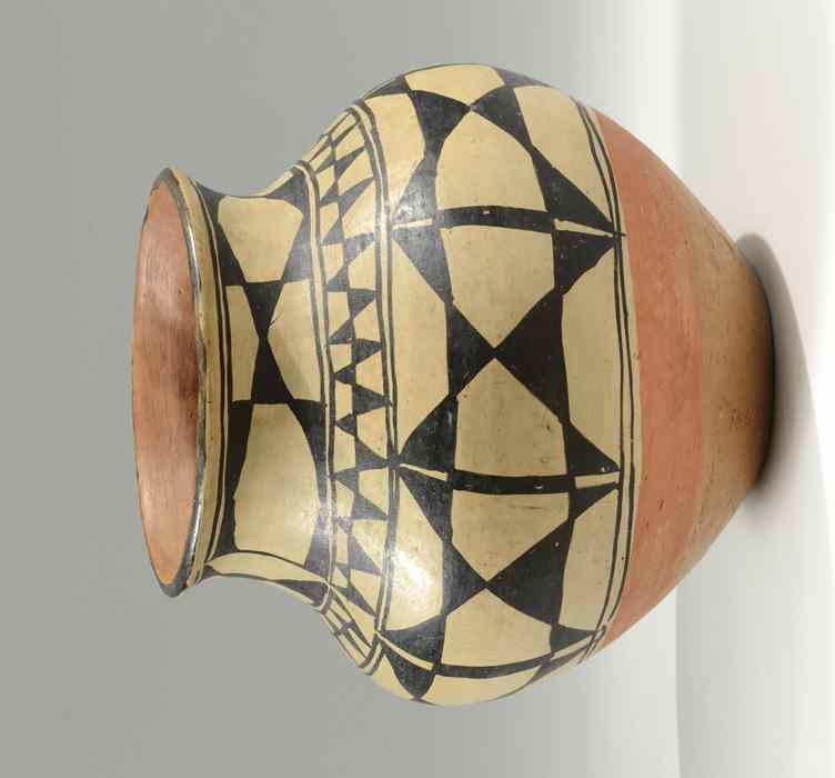 Appraisal: SANTO DOMINGO PUEBLO New Mexico CLAY BOWL having black geometric