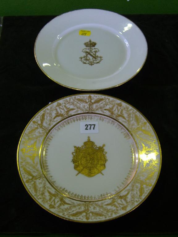 Appraisal: Two th century serves armorial plates both monogrammed N with