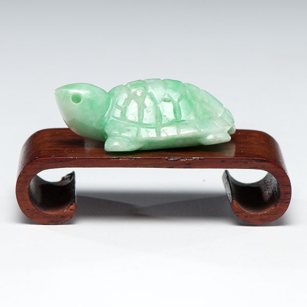 Appraisal: Chinese A carved green and white jadeite turtle Lg in