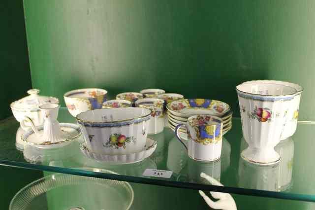 Appraisal: A GROSVENOR CHINA WINDSOR PATTERN PART COFFEE SERVICE a small