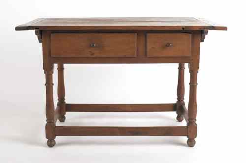 Appraisal: Pennsylvania walnut Queen Anne tavern table ca with a lift