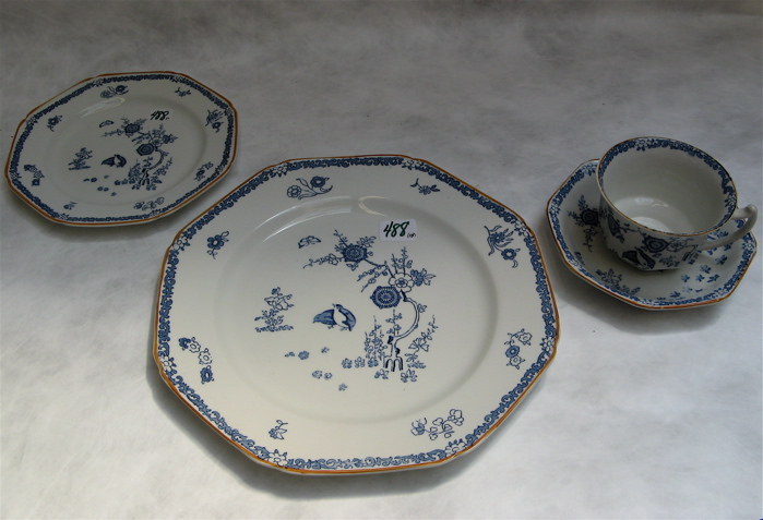 Appraisal: ENGLISH WOOD SONS PORCELAIN CHINA SET pieces in the Old