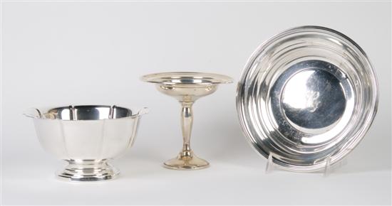 Appraisal: A Group of Three American Sterling Silver Bowls Diameter of