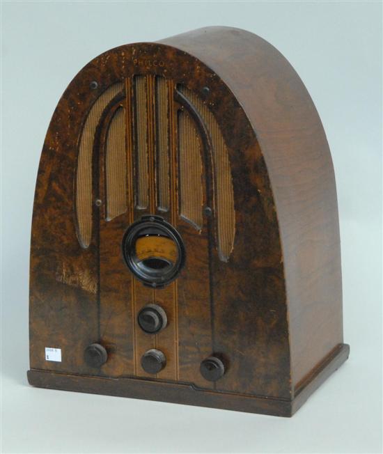 Appraisal: PHILCO VINTAGE WOOD CASED RADIO Property from the home of