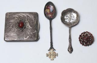 Appraisal: Antique Silver Items A compact with a faux cabochon a