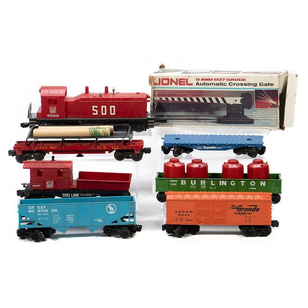 Appraisal: Lionel Freight Set Lionel Soo Line Switch Engine Burlington Gondola