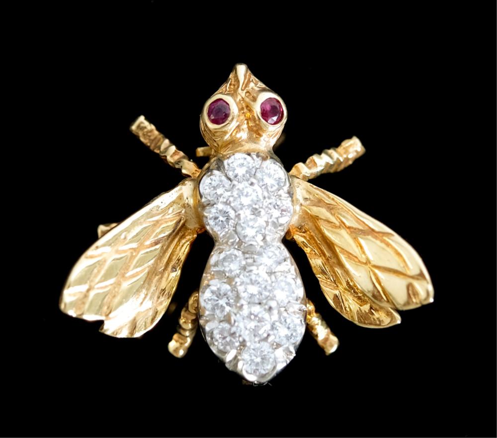 Appraisal: K YELLOW GOLD DIAMOND BEE BROOCH PIN k yellow gold