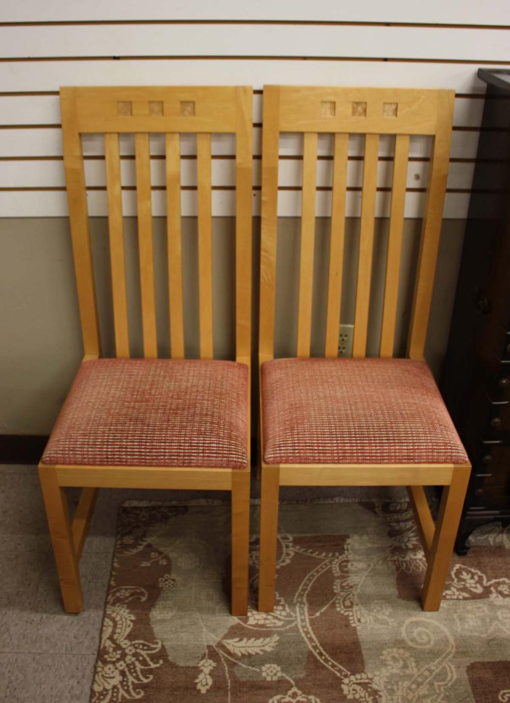 Appraisal: A SET OF FOUR SLAT-BACK SIDE CHAIRS Berkeley Mills Furniture