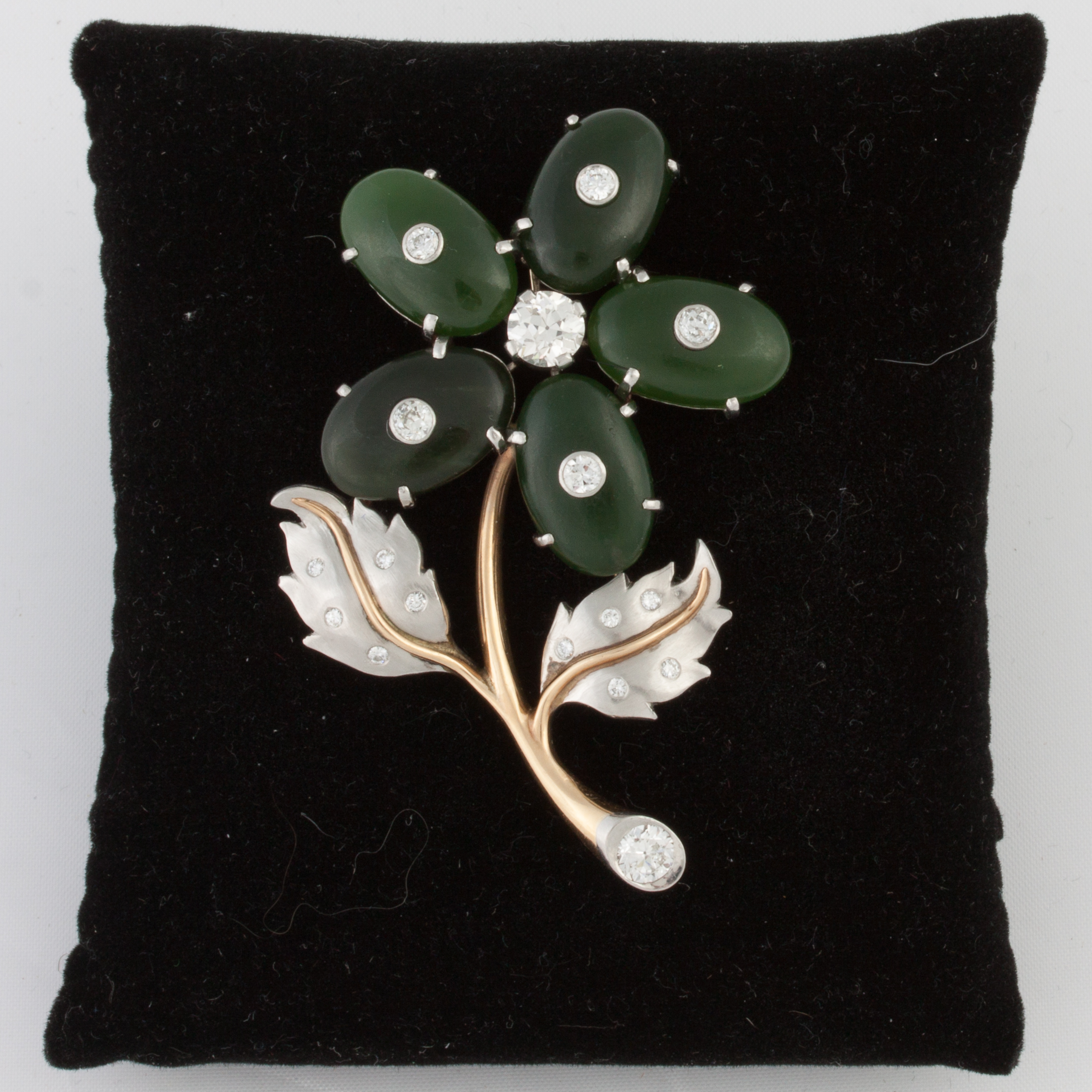 Appraisal: Nephrite Jade and Gold Flower Brooch Old platinum setting and