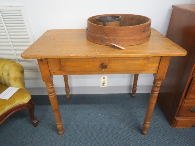 Appraisal: Antique Pine Work Table single drawer X top tall