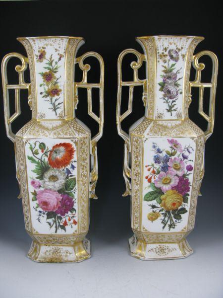 Appraisal: Pair of Paris Porcelain Vases mid th c hand-painted with