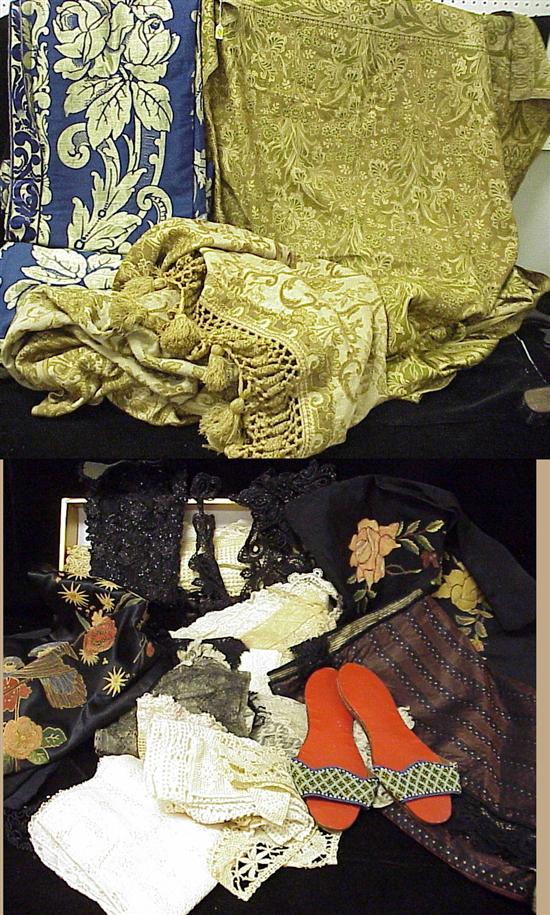 Appraisal: Victorian textiles including lace collars and cuffs pillow covers jet