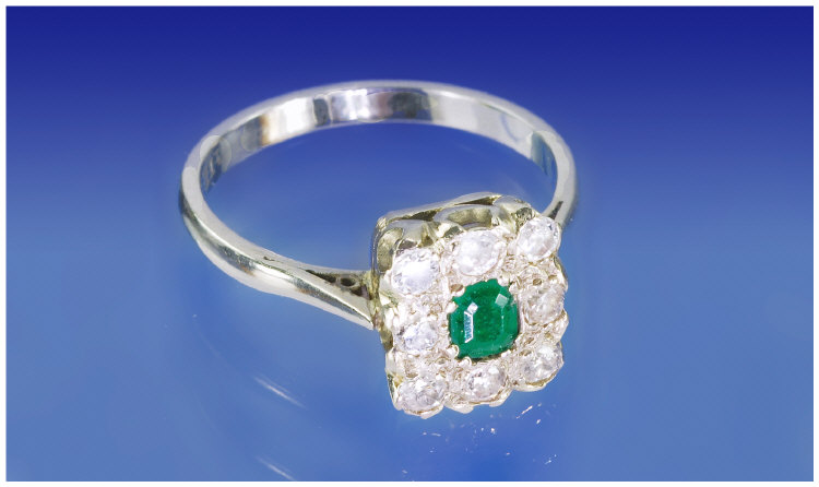 Appraisal: ct Gold Diamond And Emerald Cluster Ring Central Emerald Surrounded