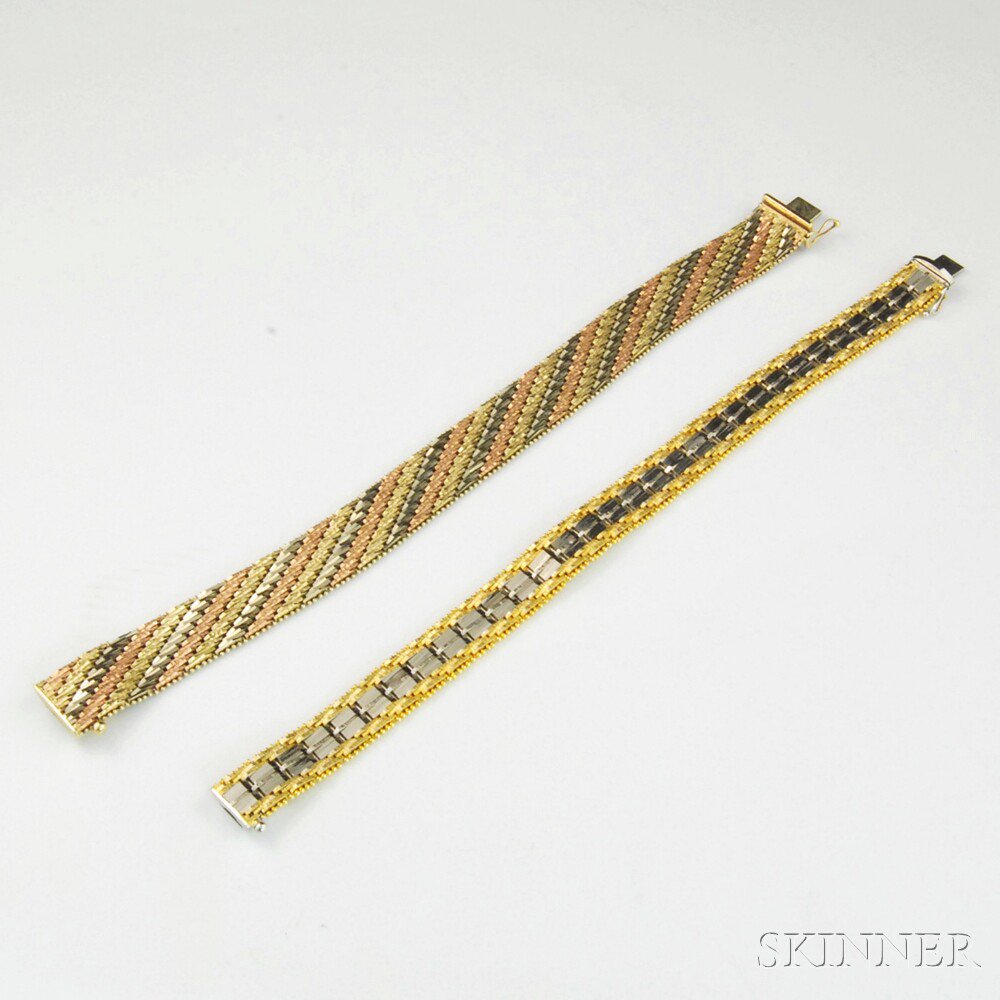 Appraisal: Two Bracelets an kt tricolor gold brick-link bracelet composed of