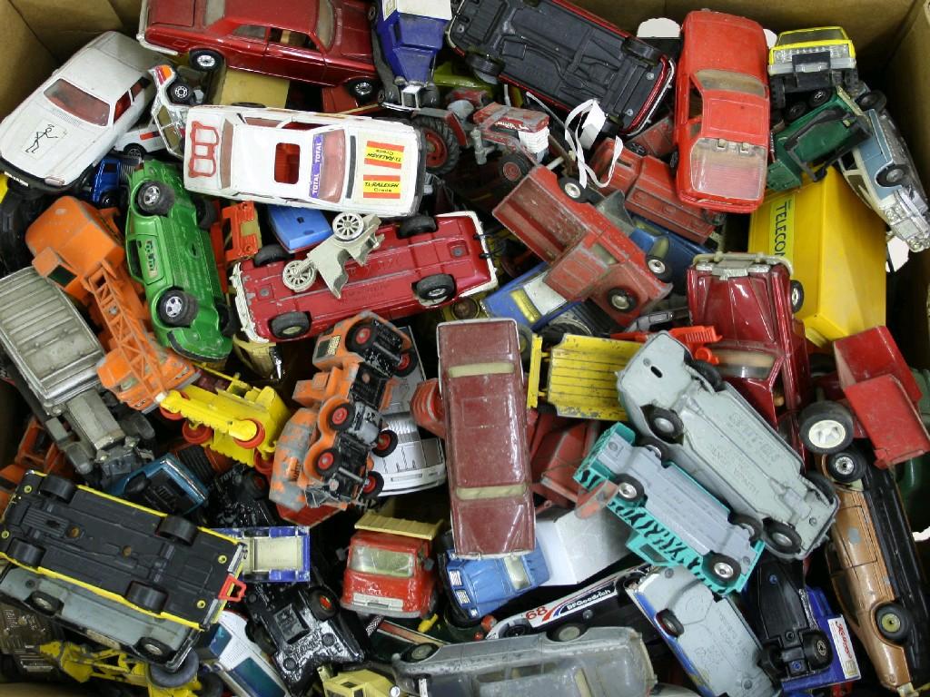 Appraisal: Collection of diecast vehicles