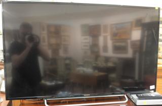 Appraisal: Sony Bravia TV inch model KDL W B Sony Bravia