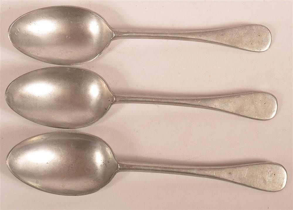 Appraisal: I A Pewter Rat Tail Bowl Back Spoons Set of