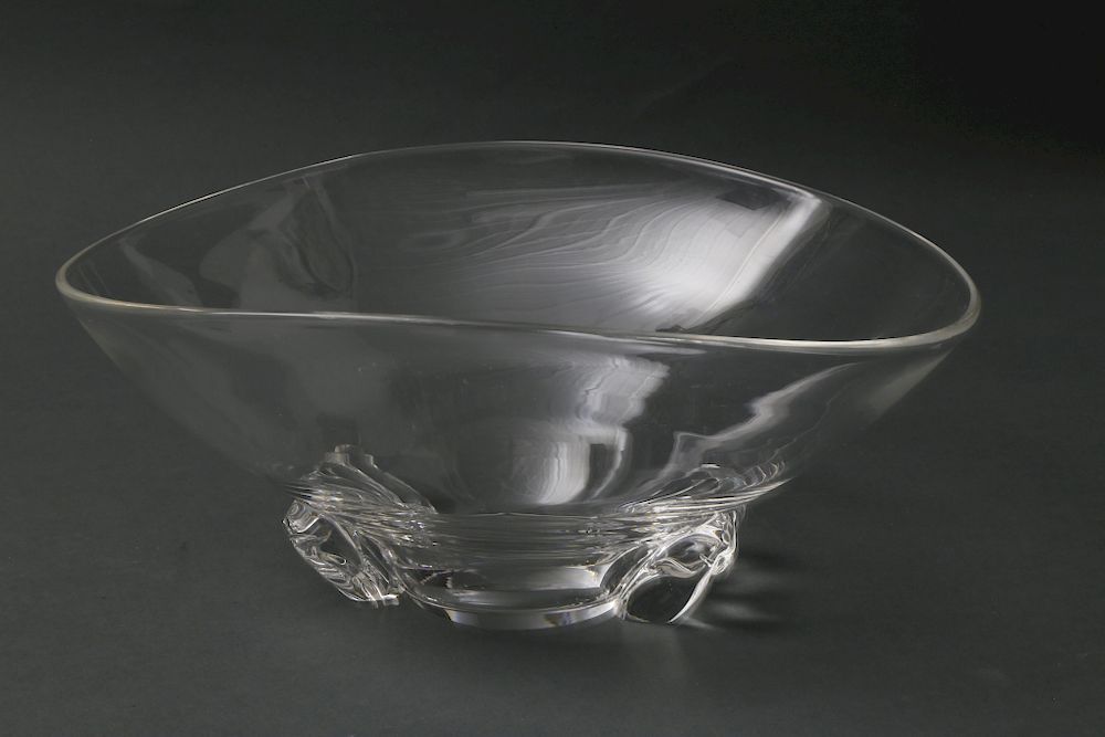 Appraisal: Signed Steuben Crystal Centerpiece Bowl Exclusive on Bidsquare Signed Steuben