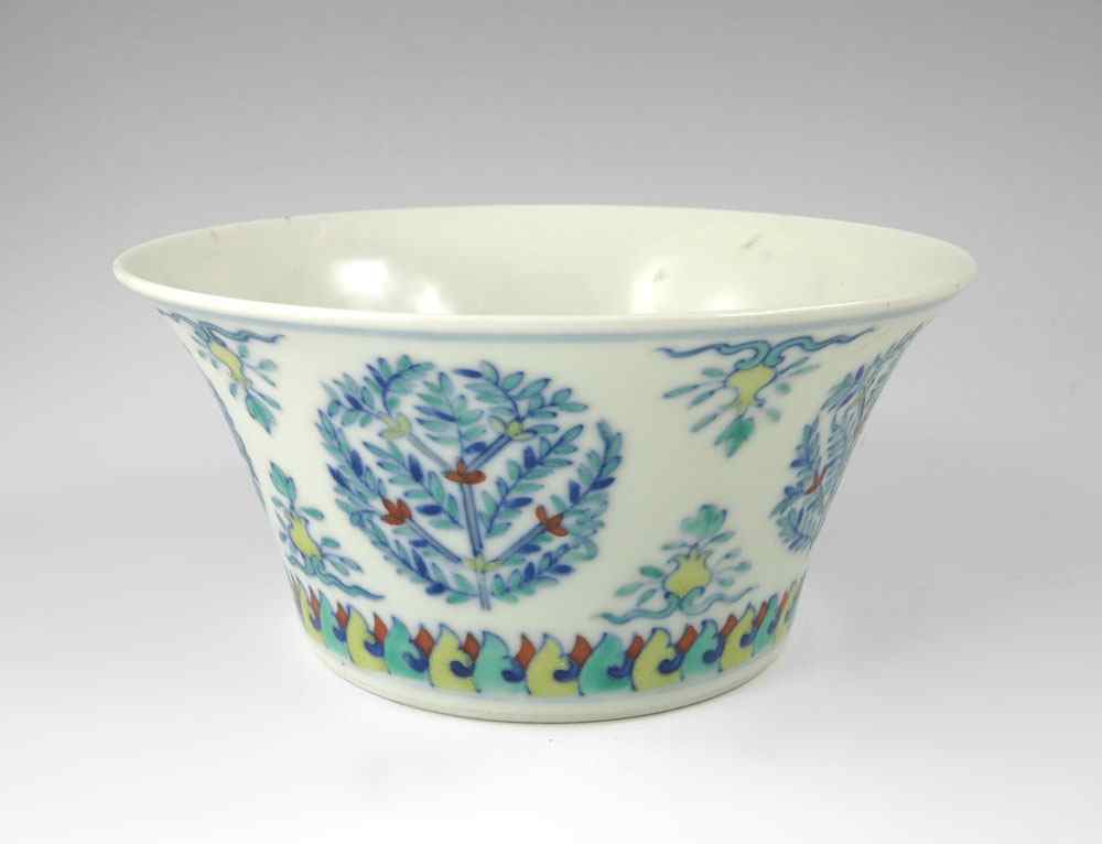 Appraisal: CHINESE DOUCAI PORCELAIN BOWL ''h '' dia