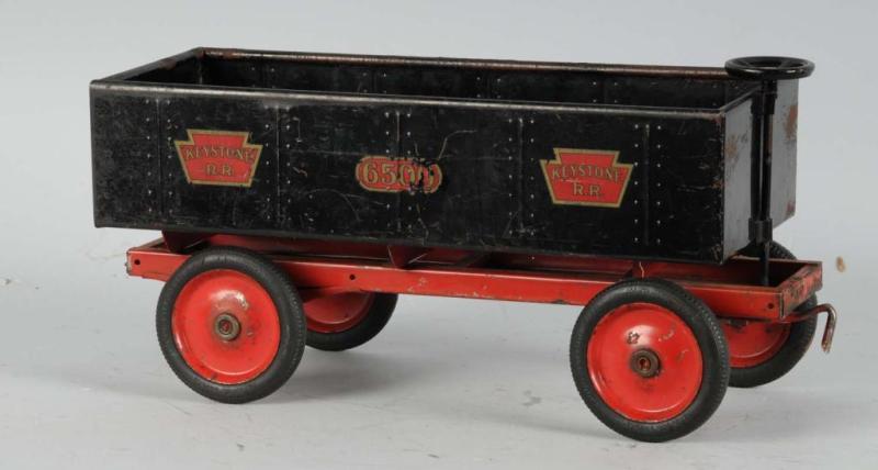 Appraisal: Pressed Steel Keystone Gondola Car Toy Description An accessory to