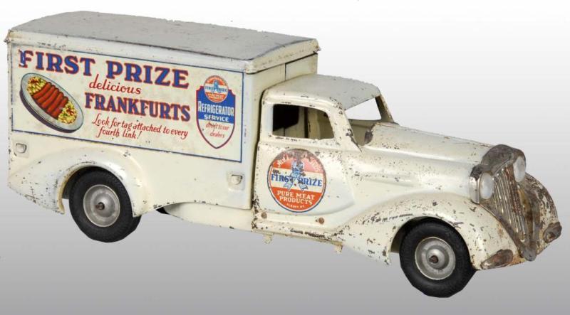 Appraisal: Pressed Steel Metalcraft First Prize Truck Toy Description American Art