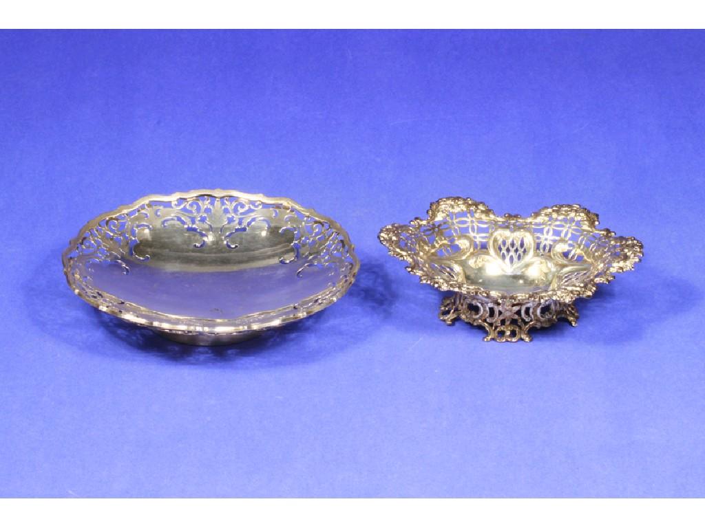 Appraisal: A LATE VICTORIAN BON BON DISH of oval form with