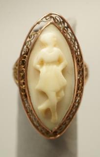 Appraisal: K Gold Cameo Ring w Filigree Setting Full stan K