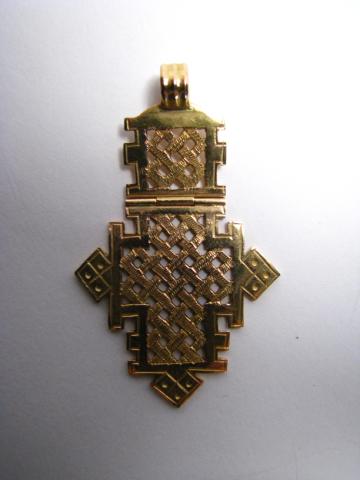 Appraisal: K Yellow Gold Pendant Lali Bela Church Ceremonial