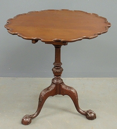 Appraisal: - Philadelphia Chippendale style piecrust tea table by Biggs h