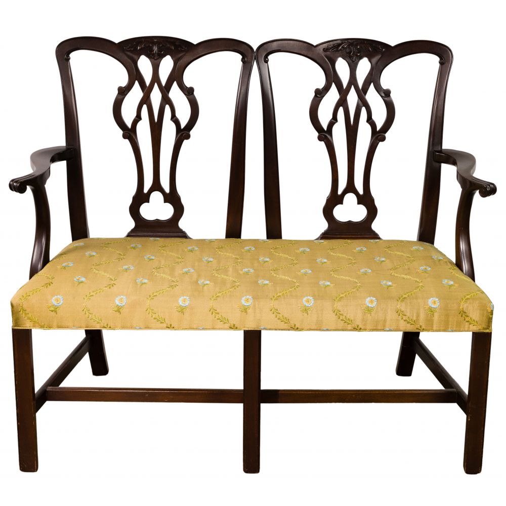 Appraisal: KITTINGER CHIPPENDALE STYLE MAHOGANY SETTEEHaving legs and arms connected to