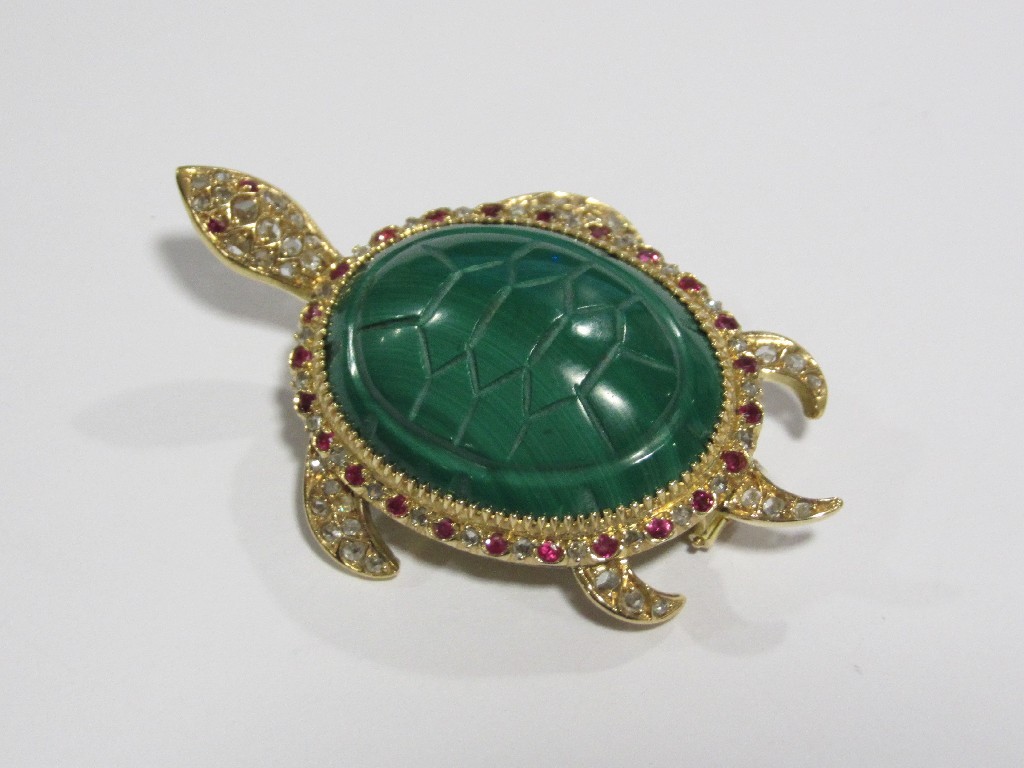 Appraisal: An ct gold ruby diamond and malachite turtle brooch the