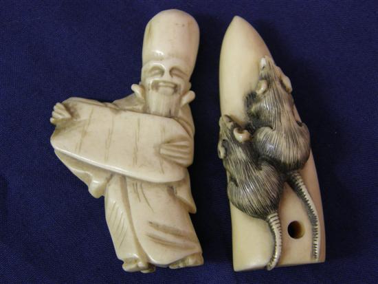 Appraisal: th century ivory netsuke of two rats and another of